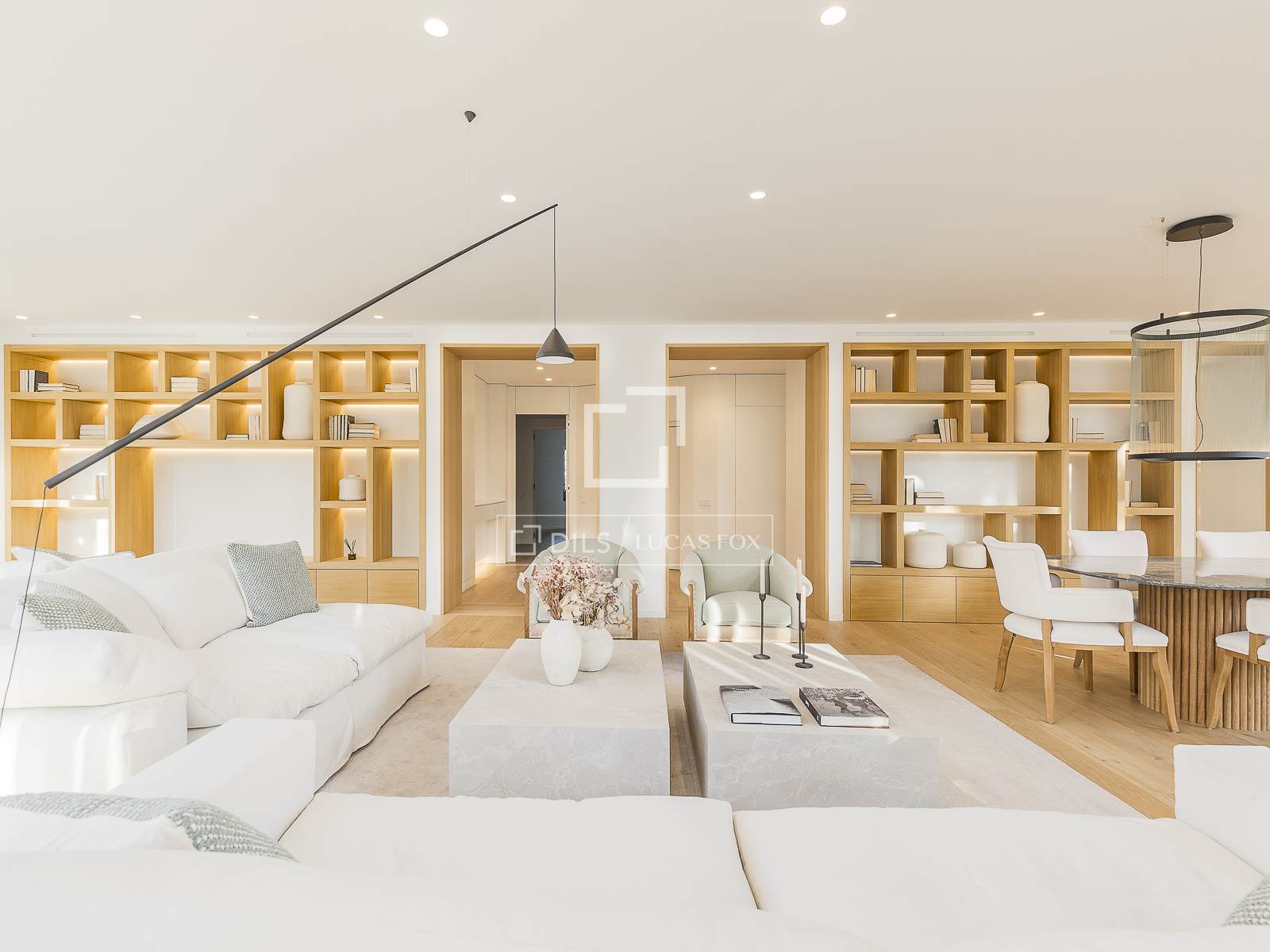 Dzīvoklis Barcelona, Spānijā 5 istabas, 273 m2 Nr. 150841