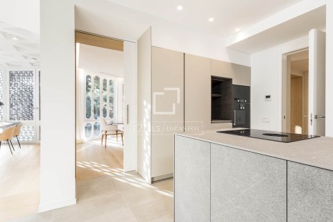 Appartamento in vendita a Barcelona, Spagna 5 camere da letto, 273 mq. N° 150841 - foto 20