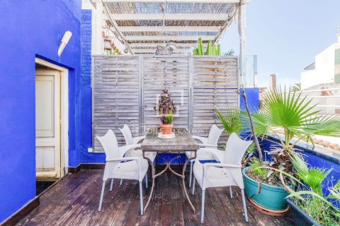 Villa for sale in Sitges, Barcelona, Spain 3 bedrooms, 114 sq.m. No. 150843 - photo 2