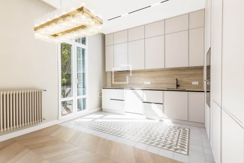 Dzīvoklis pārdošanā Barcelona, Spānijā 3 istabas, 124 m2 Nr. 150842 - attēls 4