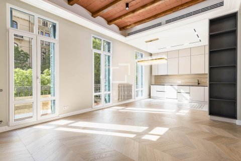 Dzīvoklis Barcelona, Spānijā 3 istabas, 124 m2 Nr. 150842