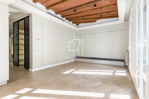 Dzīvoklis pārdošanā Barcelona, Spānijā 3 istabas, 124 m2 Nr. 150842 - attēls 10