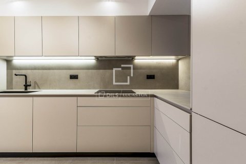 Dzīvoklis Barcelona, Spānijā 3 istabas, 152 m2 Nr. 150840