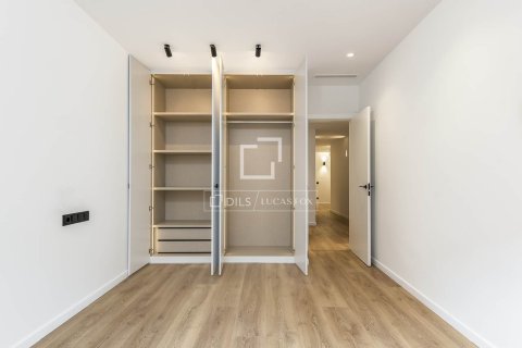 Dzīvoklis pārdošanā Barcelona, Spānijā 3 istabas, 152 m2 Nr. 150840 - attēls 17