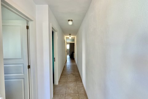 Huvila vuokrattavana Cala Llombards, Mallorca, Espanja, 4 makuuhuonetta, 131 m2 No. 192411 - kuva 8
