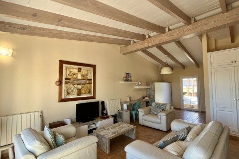 Huvila vuokrattavana Cala Llombards, Mallorca, Espanja, 4 makuuhuonetta, 131 m2 No. 192411 - kuva 15