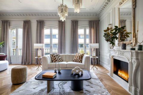 Appartamento a Eixample, Barcelona, Spagna 3 camere da letto, 198 mq. N° 180875