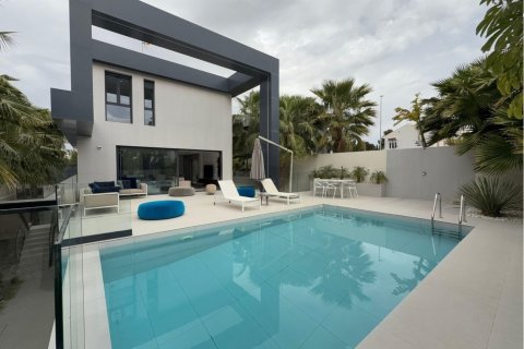Villa pārdošanā El Campello, Alicante, Spānijā 5 istabas,  Nr. 180881 - attēls 2
