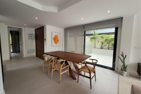 Villa pārdošanā El Campello, Alicante, Spānijā 5 istabas,  Nr. 180881 - attēls 8