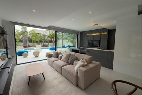 Villa pārdošanā El Campello, Alicante, Spānijā 5 istabas,  Nr. 180881 - attēls 7