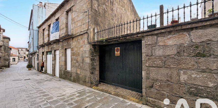 Casa adosada en Cambados, Pontevedra, España 6 dormitorios, 261 m2 No. 173133