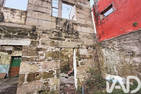 Casa adosada en venta en Cambados, Pontevedra, España 6 dormitorios, 261 m2 No. 173133 - foto 12