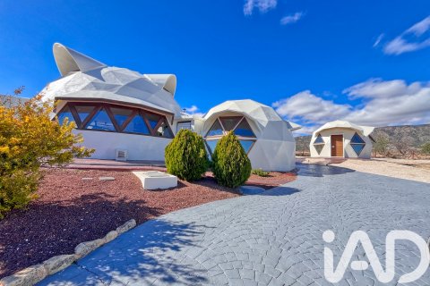Сasa en venta en Pinoso, Alicante, España 3 dormitorios, 207 m2 No. 173130 - foto 4