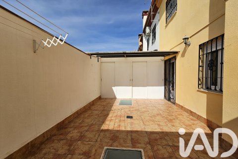 Radhus till salu i Alhendin, Granada, Spanien 3 sovrum, 211 kvm. Nr. 173132 - foto 13