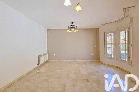 Radhus till salu i Alhendin, Granada, Spanien 3 sovrum, 211 kvm. Nr. 173132 - foto 2