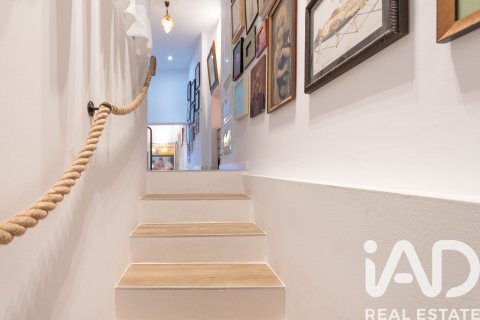 Apartment à vendre à Sitges, Barcelona, Espagne, 2 chambres, 130 m2 No. 173129 - photo 2