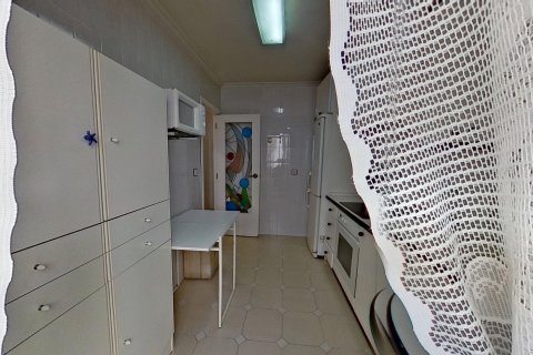 Продажа квартиры в Торревьеха, Аликанте, Испания 4 спальни, 117м2 №177813 - фото 17