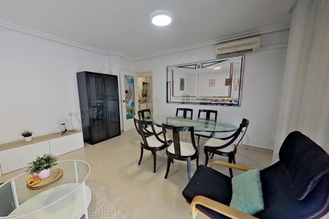 Продажа квартиры в Торревьеха, Аликанте, Испания 4 спальни, 117м2 №177813 - фото 3