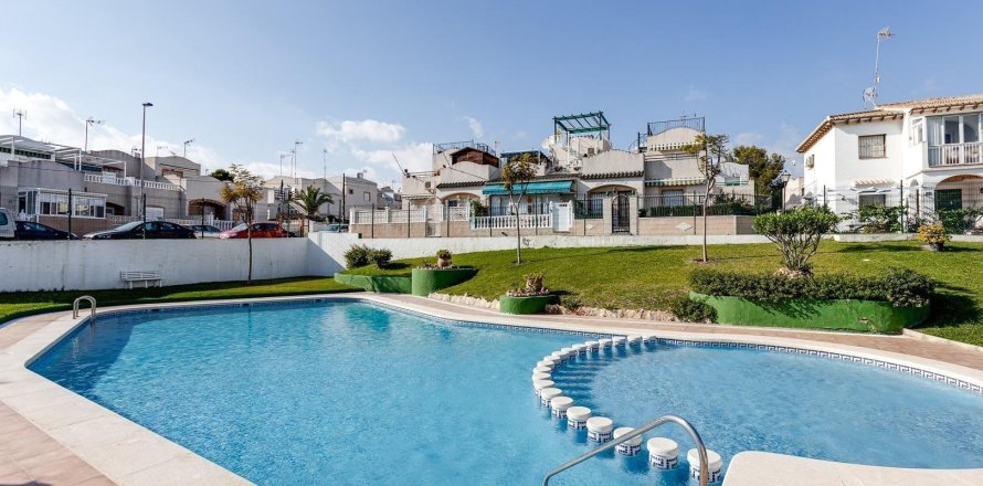 Bungalow à Los Balcones, Alicante, Espagne 2 chambres, 55 m2 No. 195417