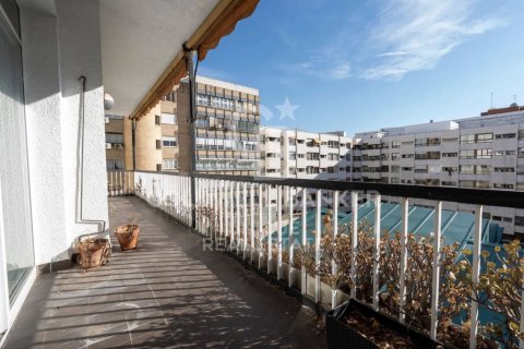 Lägenhet till salu i Madrid, Spanien 4 sovrum, 260 kvm. Nr. 156807 - foto 6