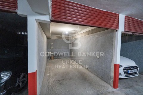 Lägenhet till salu i Madrid, Spanien 4 sovrum, 260 kvm. Nr. 156807 - foto 24
