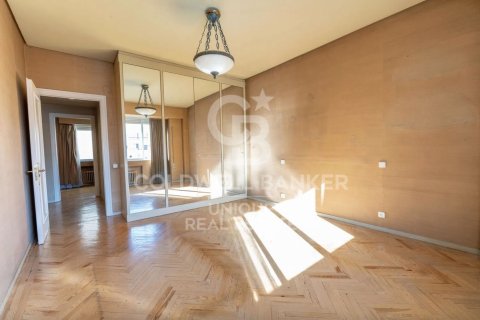 Lägenhet till salu i Madrid, Spanien 4 sovrum, 260 kvm. Nr. 156807 - foto 11