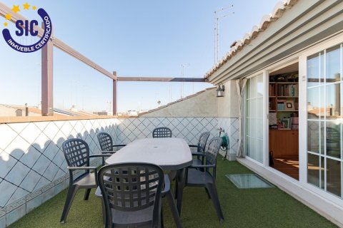 Casa adosada en Alaquas, València, España 3 dormitorios, 173 m2 No. 149681