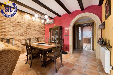 Casa adosada en venta en Alaquas, València, España 3 dormitorios, 173 m2 No. 149681 - foto 11