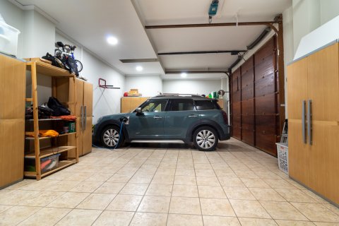 Casa adosada en venta en Puerto De Sagunto, València, España 4 dormitorios, 204 m2 No. 149686 - foto 10