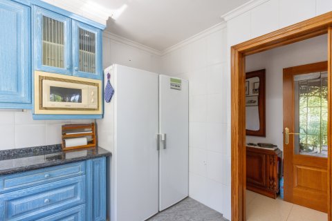 Villa en venta en Alzira, València, España 6 dormitorios, 206 m2 No. 149682 - foto 12