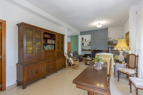 Villa en venta en Alzira, València, España 6 dormitorios, 206 m2 No. 149682 - foto 15