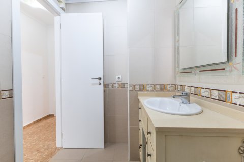 Casa adosada en venta en Puerto De Sagunto, València, España 4 dormitorios, 132 m2 No. 149683 - foto 26