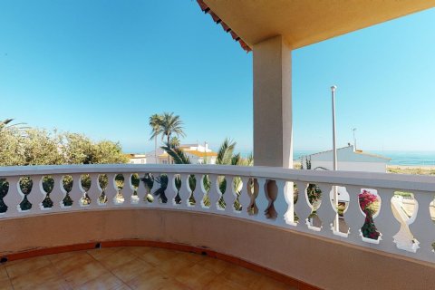 Casa adosada en venta en Xeraco, València, España 4 dormitorios, 225 m2 No. 149684 - foto 9