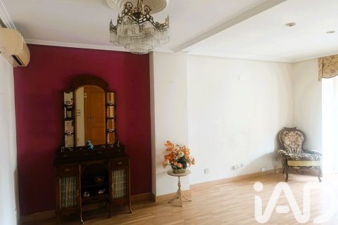 Wohnung zum Verkauf in Zaragoza, Spanien 3 Schlafzimmer, 94 m2 Nr. 173051 - Foto 1