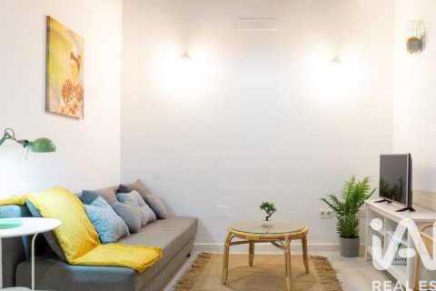 Huoneisto myytävänä Malaga, Espanja, 1 makuuhuone, 45 m2 No. 173050 - kuva 2
