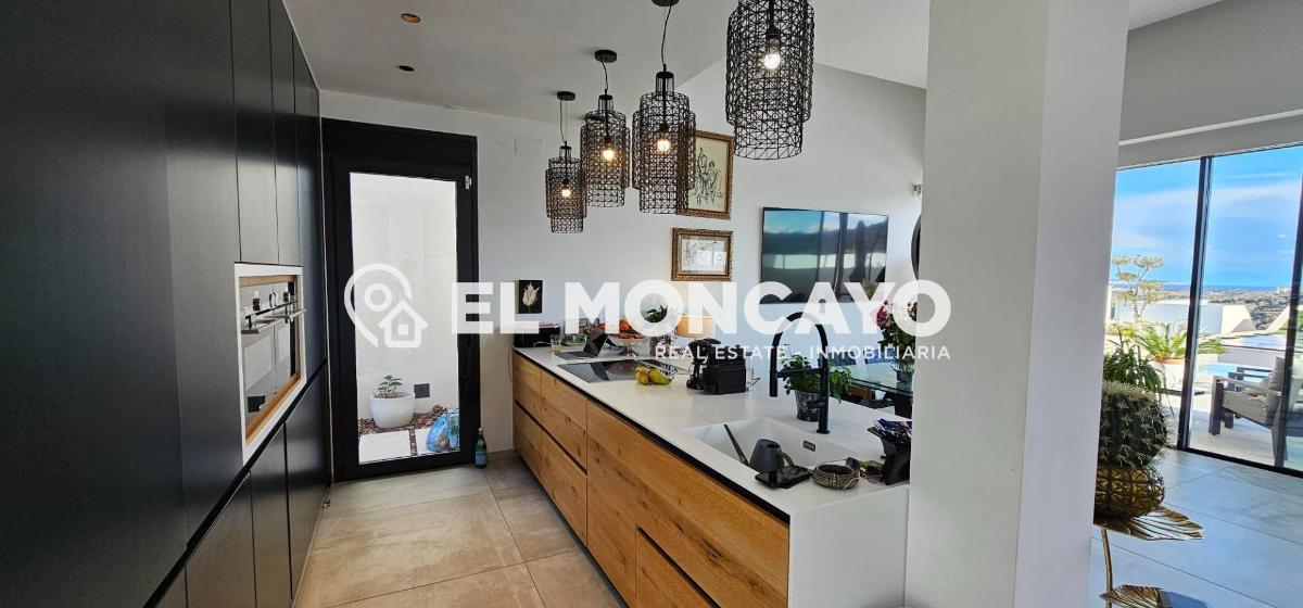 Villa en Ciudad Quesada, Alicante, España 3 dormitorios, 236 m2 No. 149135