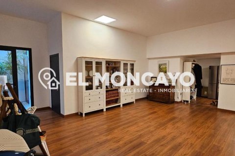 Villa for sale in Ciudad Quesada, Alicante, Spain 3 bedrooms, 236 sq.m. No. 149135 - photo 8