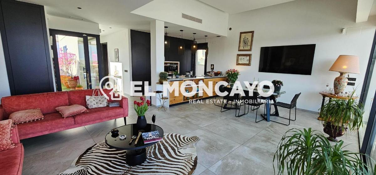Villa en Ciudad Quesada, Alicante, España 3 dormitorios, 236 m2 No. 149135