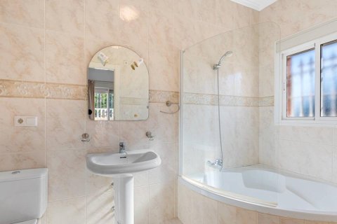 Huvila myytävänä Ciudad Quesada, Alicante, Espanja, 5 makuuhuonetta, 211 m2 No. 149132 - kuva 14