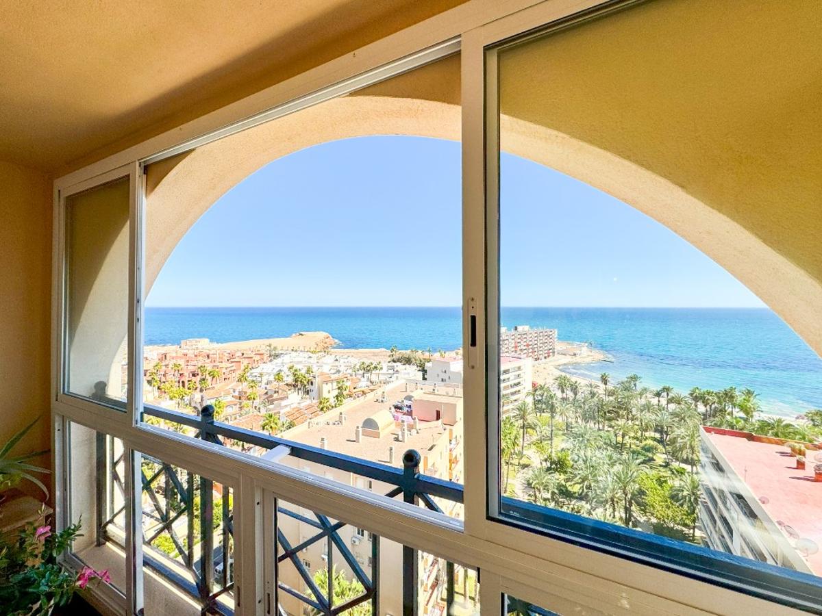 Lägenhet i Torrevieja, Alicante, Spanien 3 sovrum, 80 kvm. Nr. 149136