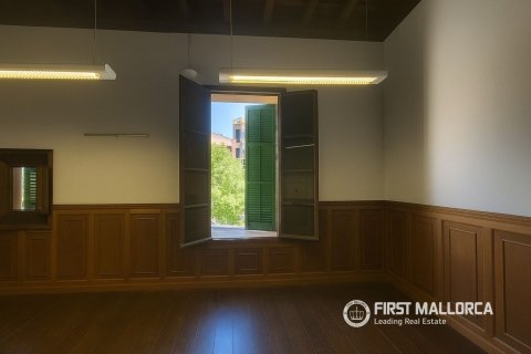 Kaupunkipientalo myytävänä Llucmajor, Mallorca, Espanja, 4 makuuhuonetta, 241 m2 No. 144682 - kuva 6