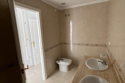 Apartment for sale Alicante, Spain 2 bedrooms, 96 sq.m. No. 111179 - photo 21