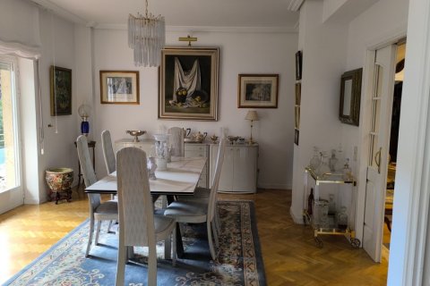 Apartment for rent Madrid, Spain 3 bedrooms, 250 sq.m. No. 107317 - photo 14