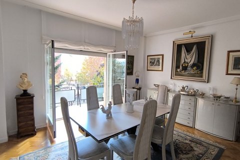 Apartment for rent Madrid, Spain 3 bedrooms, 250 sq.m. No. 107317 - photo 6