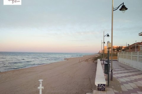 Apartment à louer à El Perello, Valencia, Espagne, 1 chambre, 69 m2 No. 149191 - photo 16