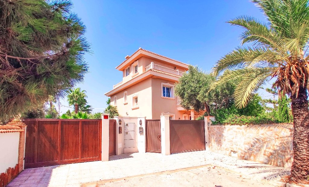 Villa in Cabo Roig, Alicante, Spanien 6 Schlafzimmer, 500 m2 Nr. 149188