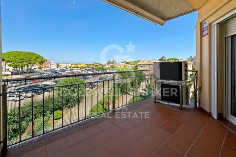 Paritalo myytävänä L'Escala, Girona, Espanja, 4 makuuhuonetta, 118 m2 No. 157905 - kuva 8