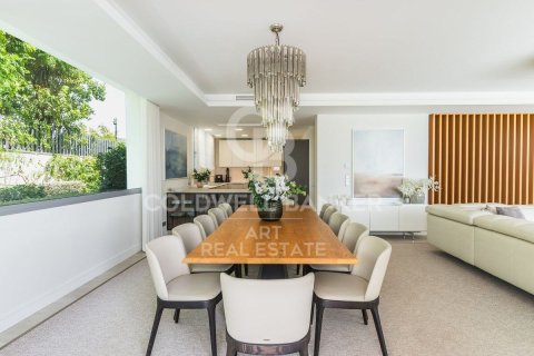 Willa w Marbella, Malaga, Hiszpania 5 sypialni, 592 mkw. nr 157900 – zdjęcie 5