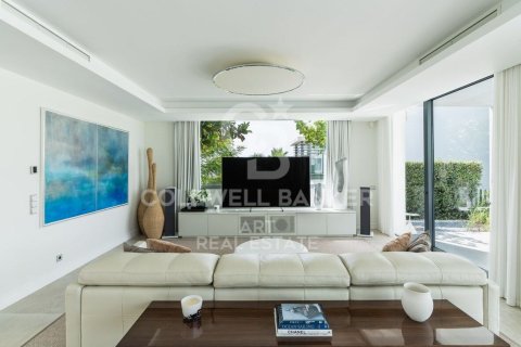 Willa w Marbella, Malaga, Hiszpania 5 sypialni, 592 mkw. nr 157900 – zdjęcie 4