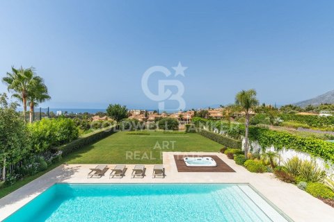 Willa w Marbella, Malaga, Hiszpania 5 sypialni, 592 mkw. nr 157900 – zdjęcie 2